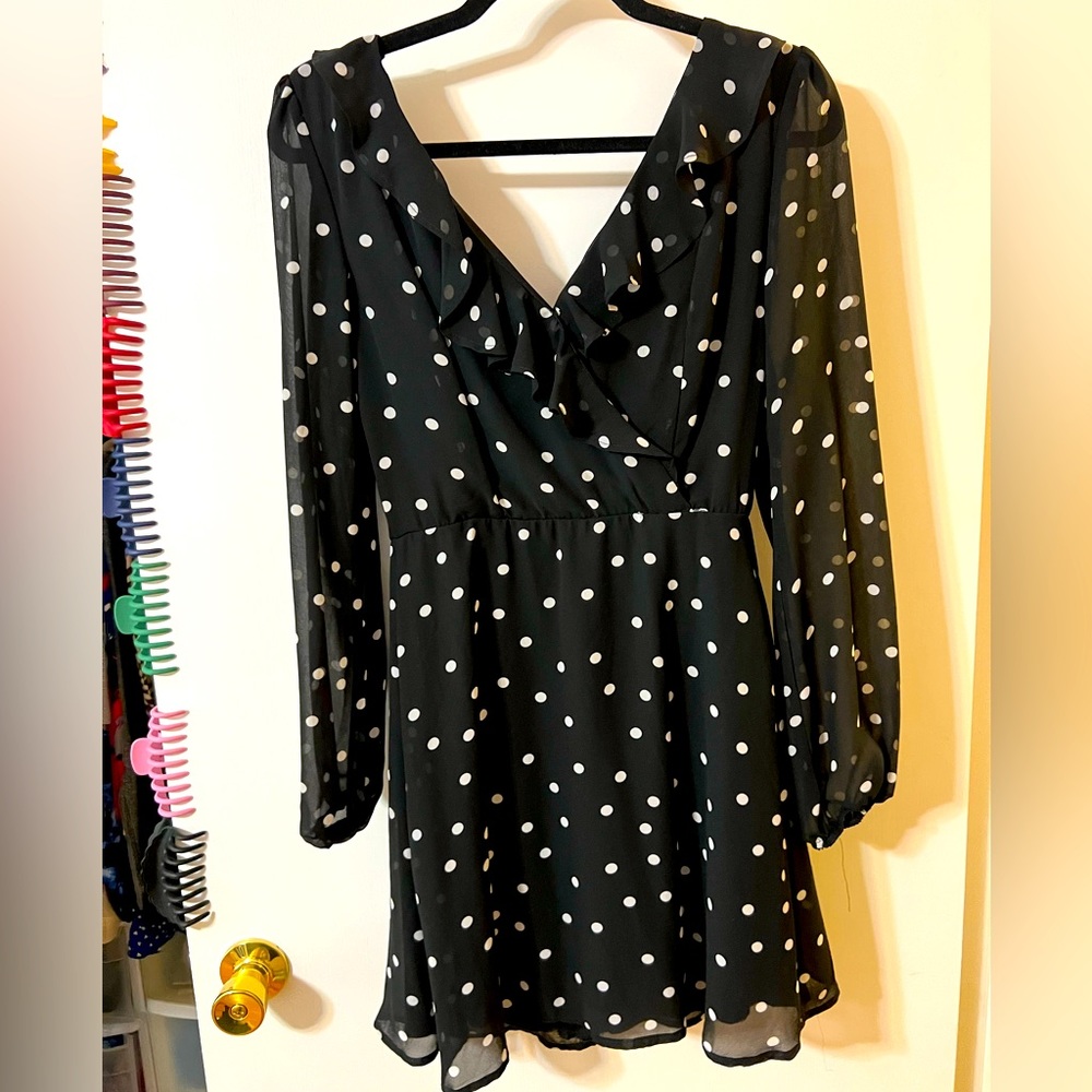 Black and white polka dot sheer sleeve dress size Small